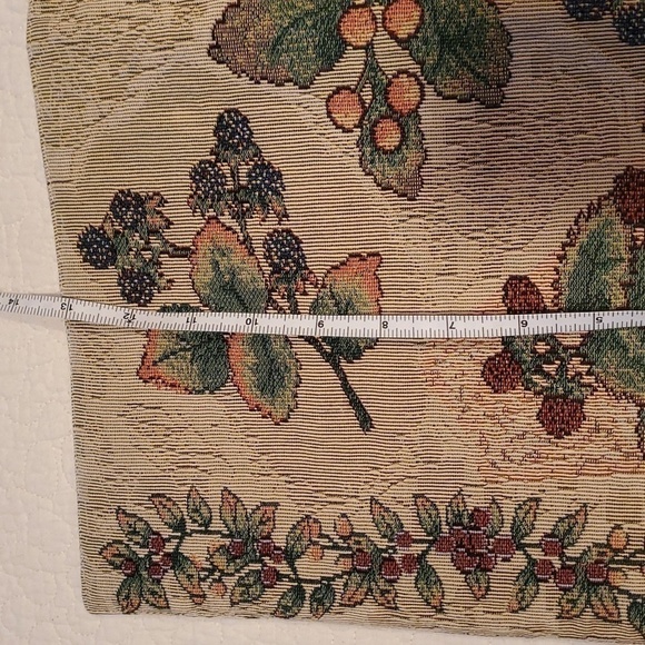 LAST CHANCE. Vintage Tapestry Set of 3 Placemats - Picture 3 of 6